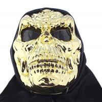 Золотистая маска черепа в черной накидке